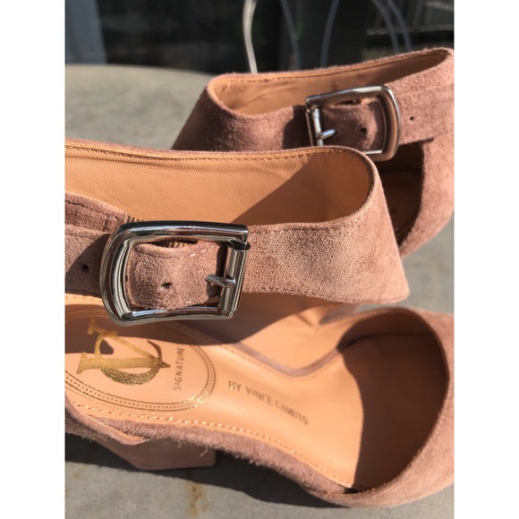 NWT - VINCE CAMUTO Nude Genuine Leather Heels - Picture 4 of 8